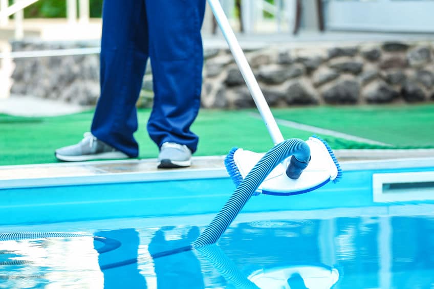 Top 5 meilleur Balai aspirateur pour piscine hors-sol ou robot